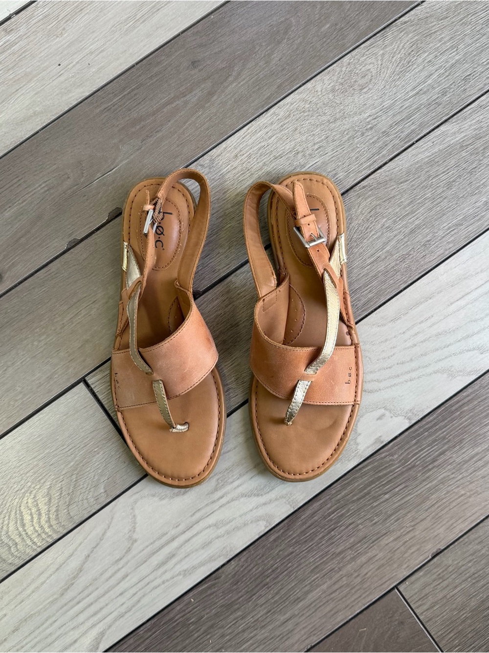 b.o.c Womens Lowery Leather Split Toe Casual Slingback Sandals